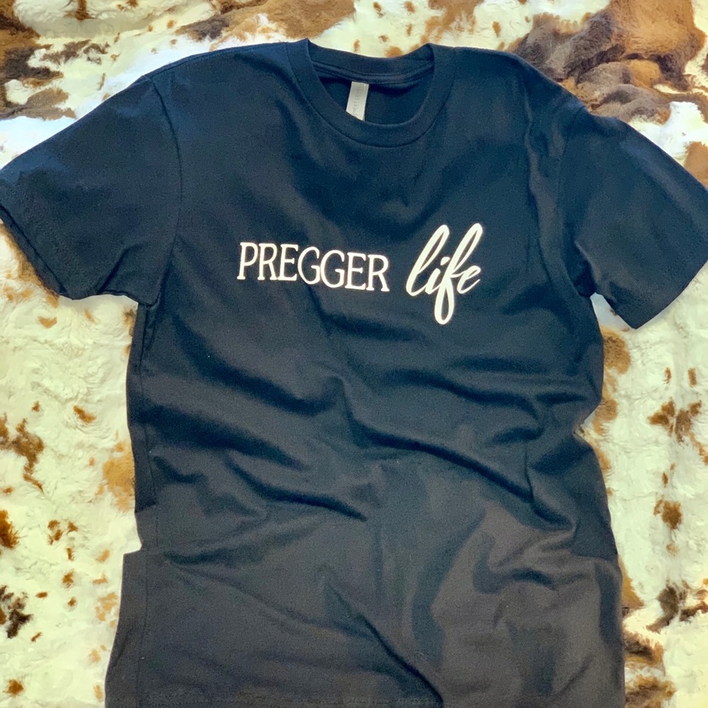 NWT MATERNITY  PREGGER LIFE TEE